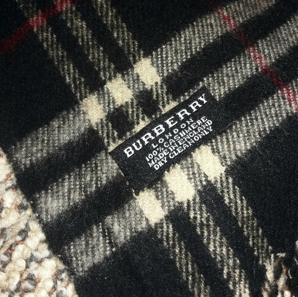 Burberry London Cashmere Scarf Huge Size - Picture 3 of 5